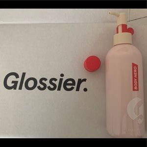 Glossier Body Hero Daily Wash Oil